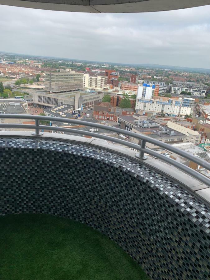 Luxury Panoramic Balcony Swindon Central מראה חיצוני תמונה